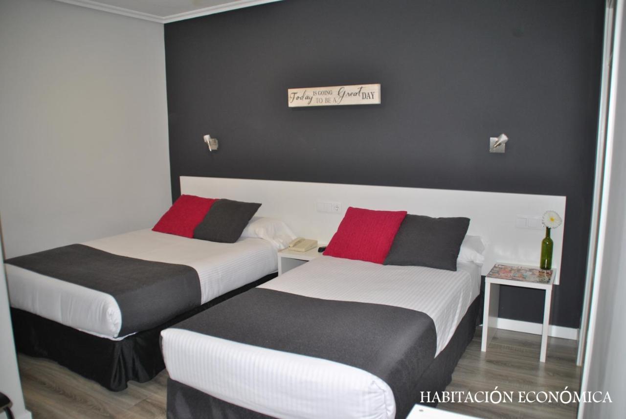 Hotel Junquera Vigo Exterior photo