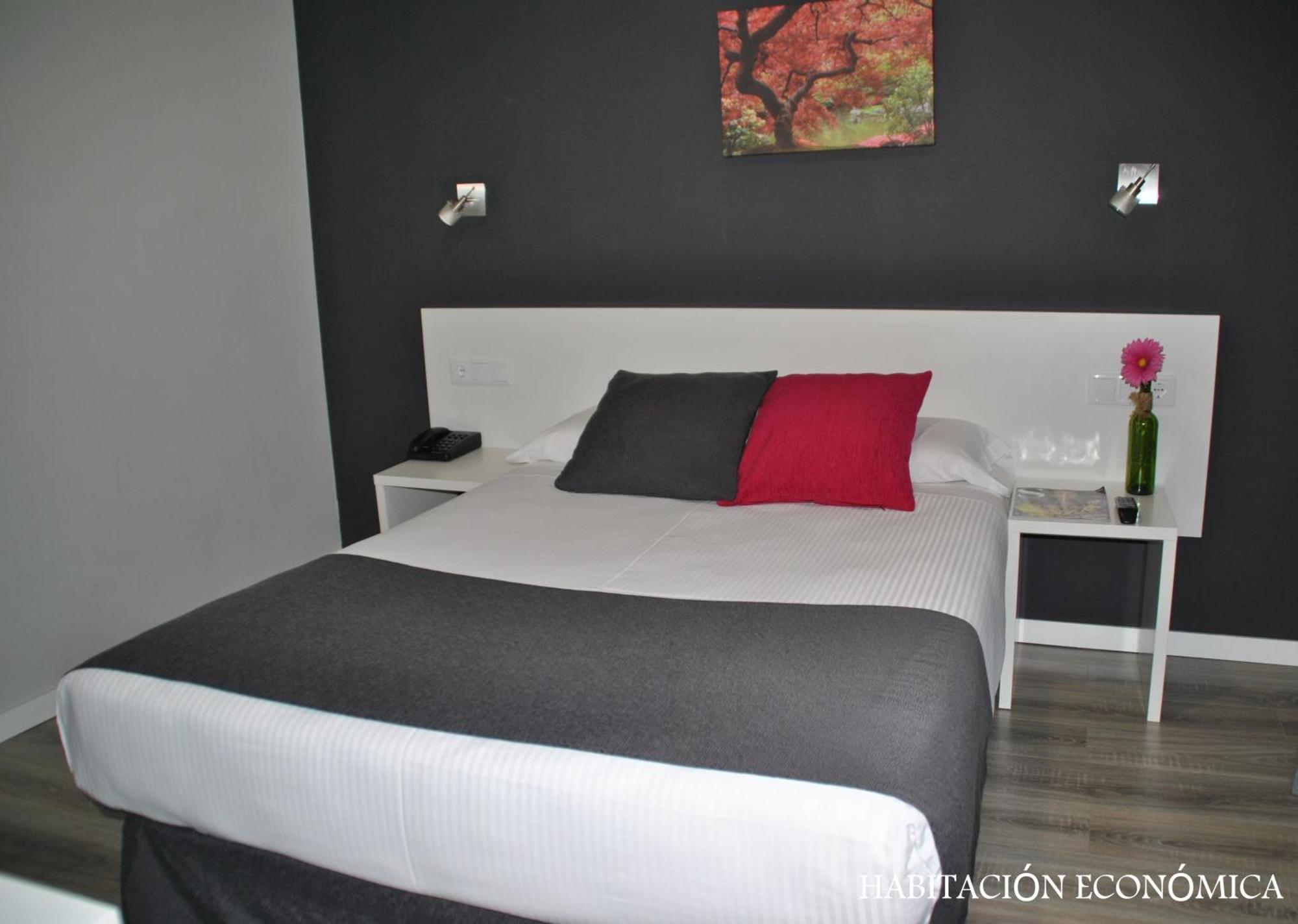 Hotel Junquera Vigo Exterior photo
